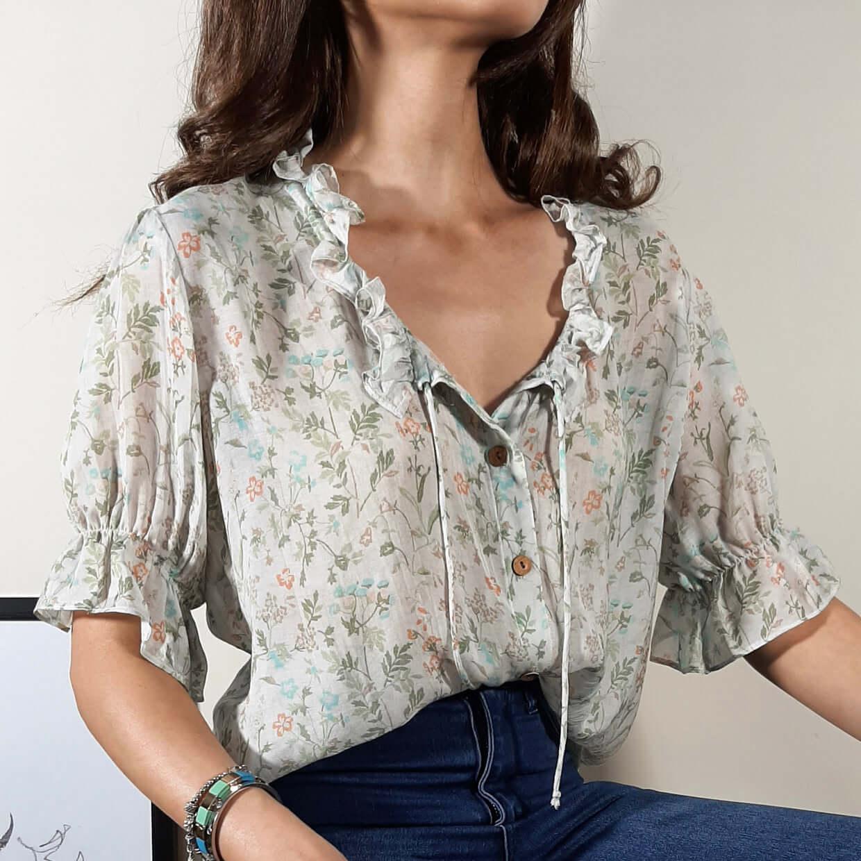 Brighten up your wardrobe with the Floral Mojito Shirt from Bo & Co Store - perfect for summer outings and events, Available in XS Size